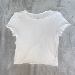 american eagle t-shirt